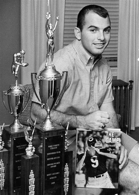 Biography brian piccolo