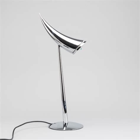 Biography de philippe starck lamp