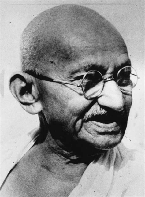 Biography on gandhi mohandas biography