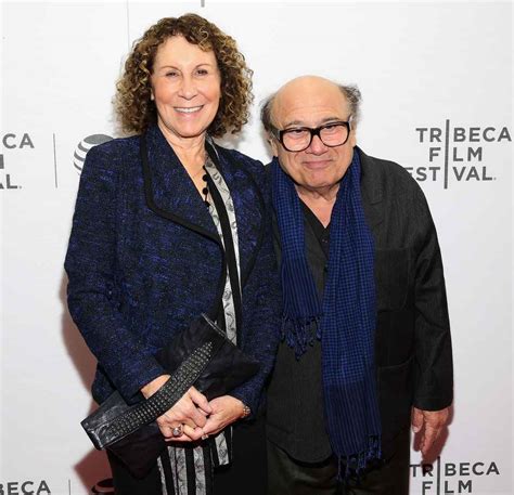 Biography rhea perlman divorce