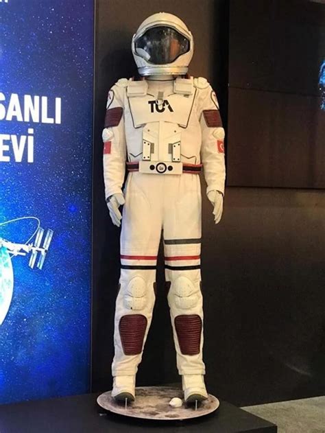 Bir astronot kıyafeti ne kadar