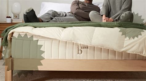 Birch mattress review. The 9-inch and 10-inch model contain three individual latex layers, and the latter has a slightly thicker top layer. The 12-inch model features four individual layers. All beds include a top layer of wool batting that adds an inch to the profile. The cover encasing the mattress is made of organic cotton. 