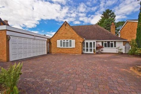 Birches Lane, Kenilworth, CV8 2AG - The Move Market