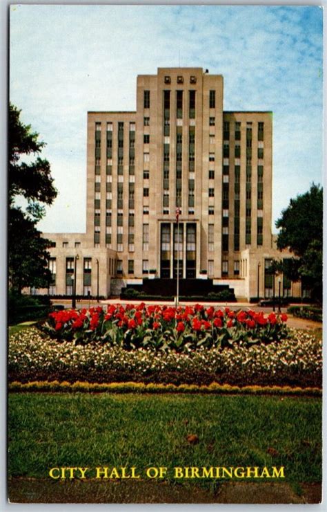 Birmingham, Alabama - Birmingham City Hall - Vintage Postcard