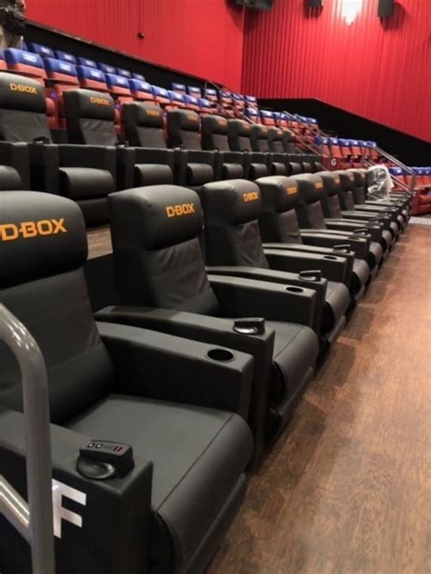 The Premiere LUX Cine’, a luxury movie theater with recliner style seats and a full bar, will open in Birmingham on Friday. The luxury theater will have reclining seats with swivel trays and .... 