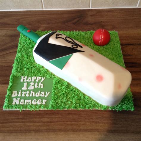 Birthday Cakes - Cricket Bat Cake - Pinterest