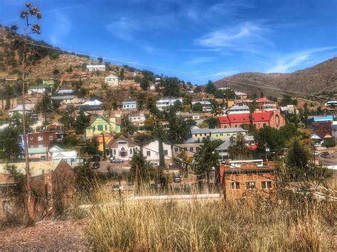 Bisbee arizona craigslist. The “5 C’s” of Arizona are cattle, climate, cotton, copper and citrus. Historically, these five elements were critical to the economy of the state of Arizona, attracting people from all over for associated agricultural, industrial and touri... 