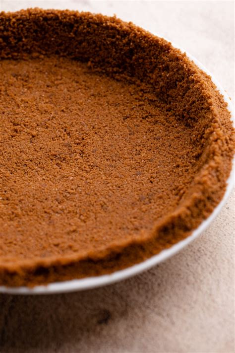 Biscoff Pie Crust - Everyday Pie