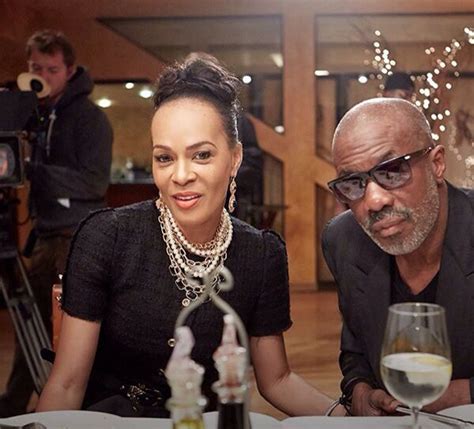 Bishop noel jones wife loretta. Loretta Jones is the wife of Bishop Noel Jones after the couple tied the knot in a lavish ceremony last year. The pastor, who has been in a relationship with Loretta for over two decades ... 