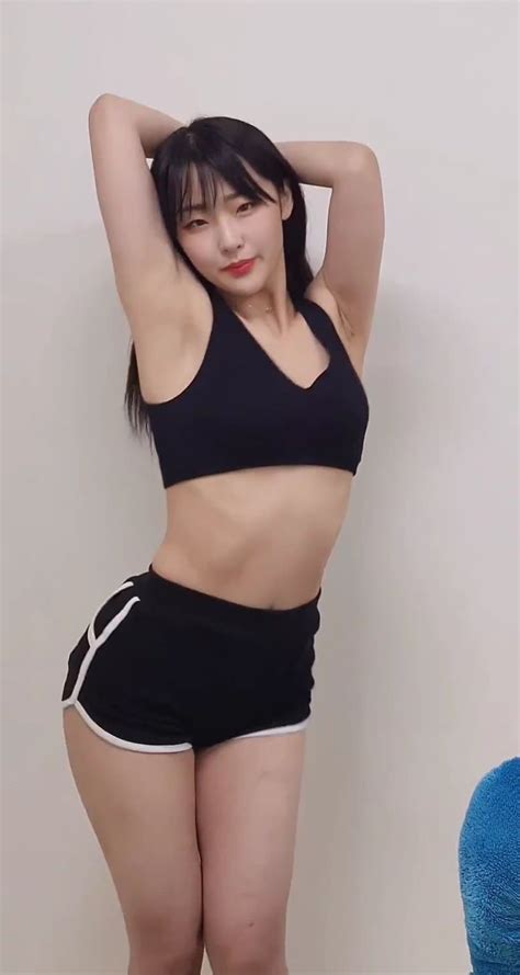Bj 갤러리 짤공유 Zzal0u com 0628サ짤공유갤러리〉BJ갤러리ふ레이싱모델갤러리〈레이싱걸갤러리ァ치어리더갤러리  BJ갤러리