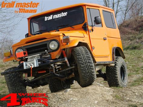 Mar 15, 2020 · Retains pinion angles. One should however extend the driveshafts 3/4" and re balance for a perfect fit! A perfect blend of affordability, durability, and comfort. Ultimate lift kit. Specs: Fits 1958 to 1984 Toyota Land Cruiser FJ40. Lift Height: 2.5 Inch (2.5") (2 1/2") Front Lift: Leaf springs and U-bolts. Steering Correction: None required.. 