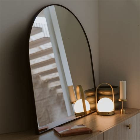 Bjorn Arch Half Mirror - Black – A&C Homestore