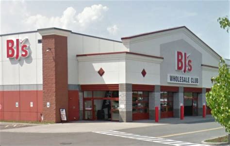 Bjs ithaca. The Tompkins County Health Department announced a public COVID exposure at BJ's. 
