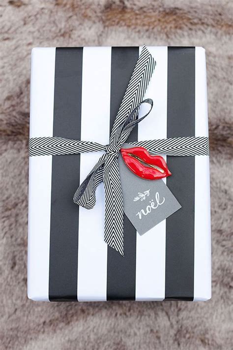Black And White Gift Wrap