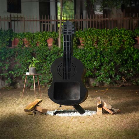 Black Guitar outdoor fire pit – metalit