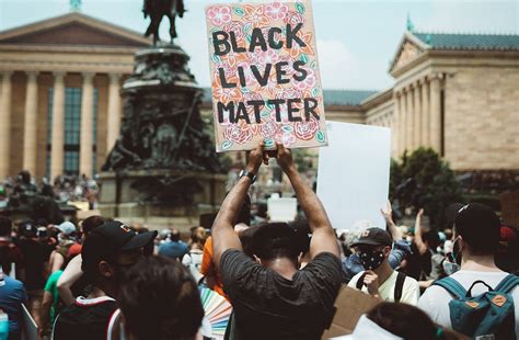 Black Lives Matter（BLM）とは・意味 - IDEAS FOR GOOD