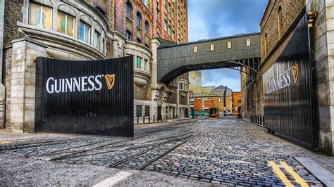 Black Stuff - Review of Guinness Storehouse, Dublin, Ireland