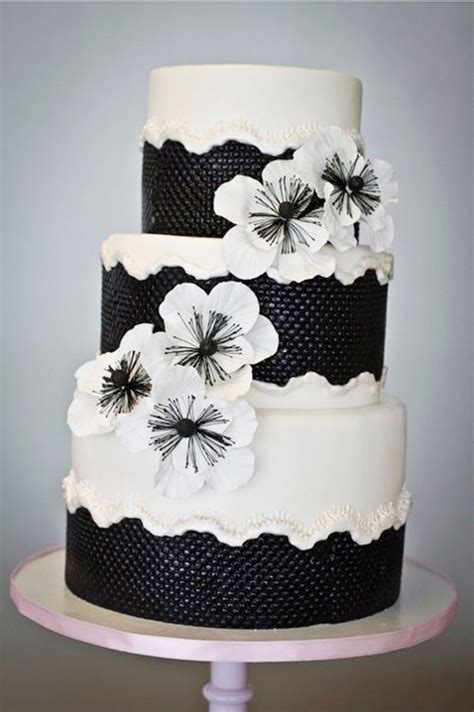 Black and White Cake - Life