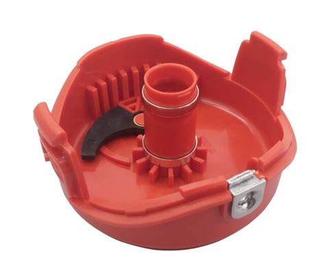 Get a replacement spool cover for your Black and Decker CST1200 string trimmer here: http://www.ereplacementparts.com/cover-p-97442.htmlThis tutorial will sh...