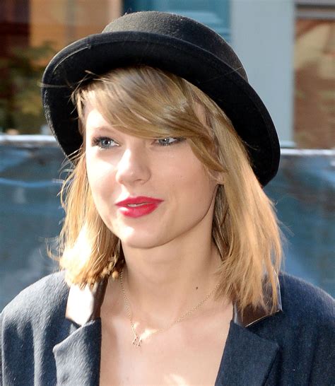 Black taylor swift hat. 4 Aug 2023 ... During the first show of Taylor Swift's highly anticipated concert series at SoFi Stadium, the Grammy winner shared a poignant moment with ... 