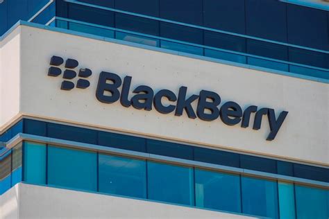 BlackBerry names new CEO, calls off plans for IPO of Internet of Things business