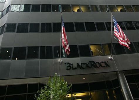 BlackRock Sells Asset-Backed Bonds From Credit Suisse’s …