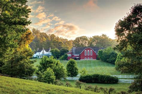 Blackberry farm tennessee. Blackberry Farm, you could say, represents a new frontier in high-end hospitality, one that is as much Wendell Berry as Conrad Hilton, where sustainable, local, organic — all the buzzwords of ... 
