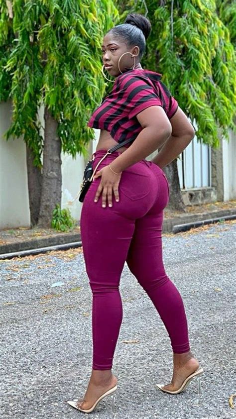 Sexy black babe outdoor in tight leggings showing off big-ass. . Blackebonybooty