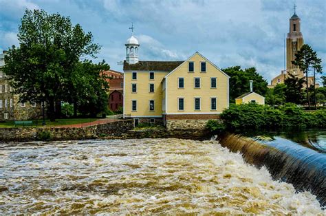 Blackstone River Valley National Historical Park In Two States