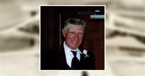 John Henry. d. April 2, 2007. John Thomas \\"JT\\" Henry,82 of Bladenboro died Tuesday, April 3, 2007 at Duke University Hospital, Durham. Mr. Henry was a Bladen County Native and also a Purple Heart Veteran of World War II. He was a member of Hickory Grove Baptist Church where he served as a faithful member, deacon, and Sunday School teacher.. 