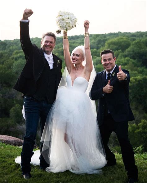 Blake Shelton Jokes Gwen Stefani Wedding Is