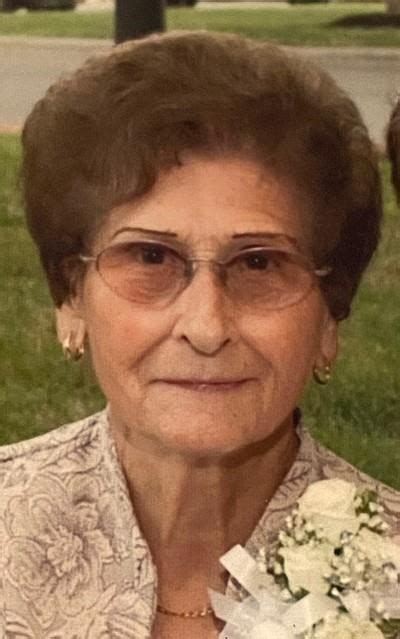 Blakeney funeral home obituaries near marshville nc. .  <a href=https://emplato.co...