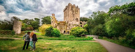 Blarney Castle Tour from Dublin - Paddywagon Tours