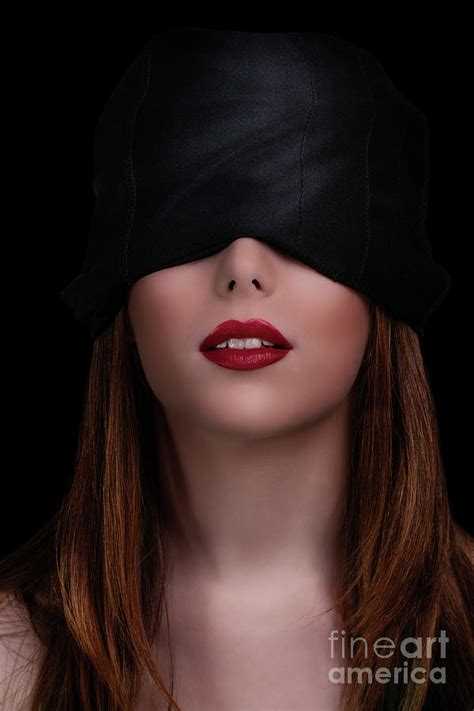 Blindfoldedsex. It can be as simple as an amateur hiding her identity as she fucks in a homemade tape or part of a fetish scene where the dominant seeks to take away the sub's vision. Sensory deprivation enhances pleasure in kinky blindfold sex scenes. Girls are teased and pleasured, give blowjobs, and fuck without sight at xHamster. 