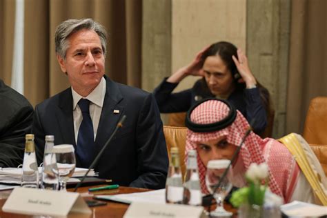 Blinken announces $150M in aid for Syrians, Iraqis at Saudi meeting on fighting Islamic State group