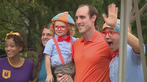 Blippi visits St. Louis County for the Magic House episode