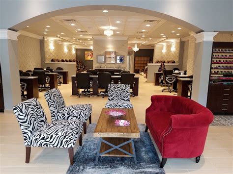 Bliss Nail Bar is one of the best nail salon in Old West Durham Durham, NC 27705 with premier services: Manicure, pedicure, waxing, massage, polish change, dip powder, acrylic,,,, Bliss Nail Bar | top rated nail salon near me Old West Durham Durham, NC 27705