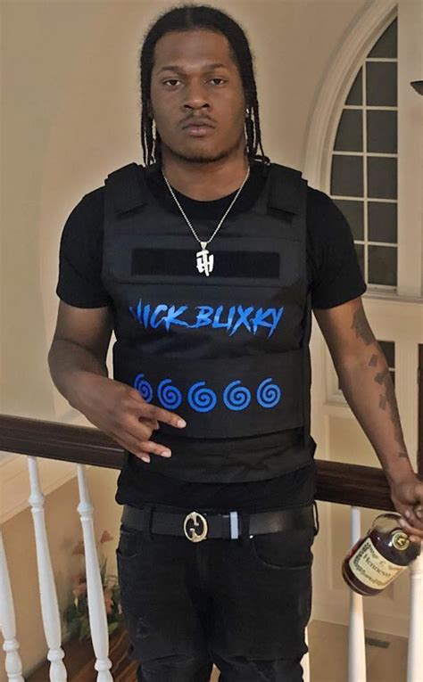 Cops killed nick blixky.. damn. Oh shit, 2020 crazy asffff 😱😱😓. 