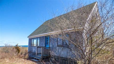Block island homes for sale. 826 Beacon Hill Rd, Block Island, RI 02807 is for sale. View 47 photos of this 16 bed, 9 bath, 5476 sqft. single family home with a list price of $5995000. 