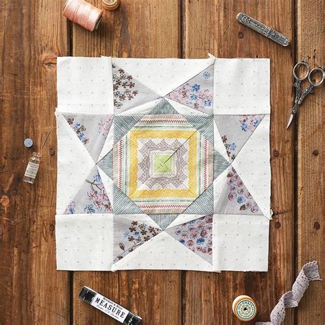 Block of the Month Handpieced sampler Today’s Quilter Hand pieced