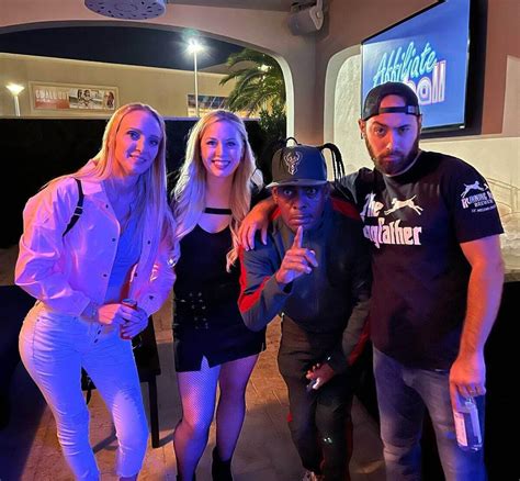 Blonde Brewer Onlyfans Leak (SEX) 🍑 179 Vids