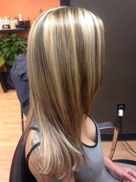 For ladies with a bob haircut and brown hair, tell your stylist to create blonde streak highlights on a brown base. This hair color will also add dimension to a short sleek bob and will look great in both straight and curly hairstyles. 4. Platinum Blonde | Blonde Highlights on Light Brown Hair.. 
