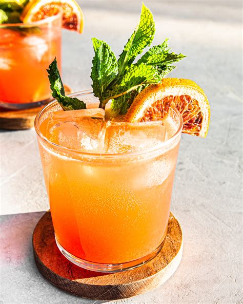 Blood orange vodka. To make an easy martini for you to try Grey Goose yourself, you will need fresh squeezed blood orange juice, triple sec, Grey Goose vodka, ice and blood orange slices for a ganish. Start by adding ... 