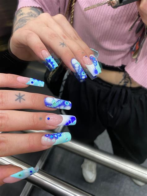 Blooming nails near me. Blooming Spa & Nail, Florham Park, New Jersey. 67 likes · 96 were here. A BEAUTIFUL SALON IN FLORHAM VILLAGE SHOPPING CENTER. MANICURE PEDICURE WAXING FACIAL MASSAGE THERAPY EYELASH EXTENSION 