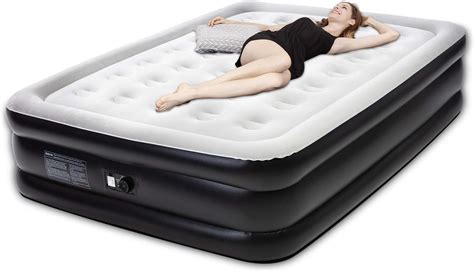 Blow up mattress. 1. Blow up the air bed fully and then examine the entire sleeping surface and listen out for a thin hissing sound. An inflated mattress makes it easier to identify defects. 2. If the leak is too small, it might be hard to hear so another popular method is to gently wipe over the mattress with a soapy sponge and look out for small bubbles. 