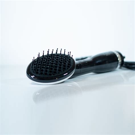 BlowOut Brush – SilkOut Hair Care System