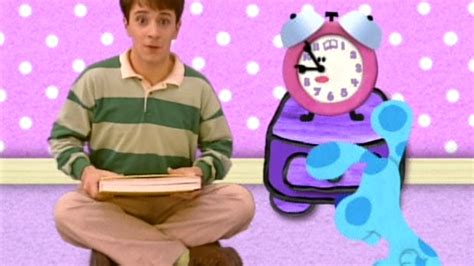 S4 E10 - Making Changes. November 4, 2001. 25min. TV-Y. The arrival of a new baby in the house means making some adjustments. We play Blue's Clues to figure out an additional way to assist Salt and Pepper in taking care of Cinnamon. Free trial of Paramount+ or buy.. 