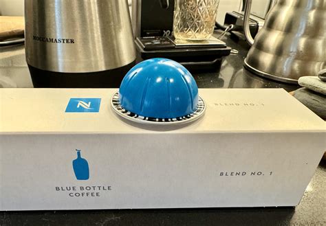 Blue bottle nespresso. Nespresso Vertuo. With a Nespresso Vertuo, you can make 5 cup sizes. From an espresso to a 0.5L pot. Use the different capsules with barcodes on them to do that. That way, the machine knows how much water to use to make your coffee right away. If you love cappuccinos, get a separate milk frother. Different large coffee sizes. 