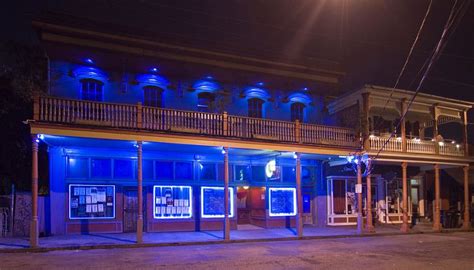 Blue nile new orleans. Our experience with the Blue Nile was horrible. It looked like a great place. We had stopped in for a beer earlier and decided we would go back for the entertainment after we had eaten dinner. There was a $5 cover charge … 