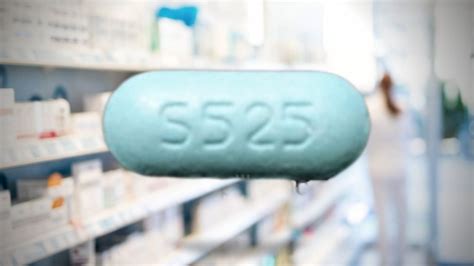 Blue oval pill s525. Things To Know About Blue oval pill s525. 